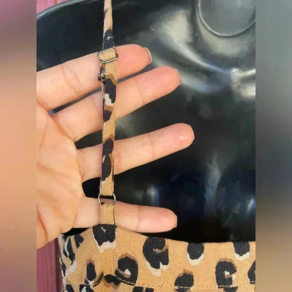 A New Day Leopard Animal Print Camisole Tank Top Blouse Size M preloved - Picture 6 of 6